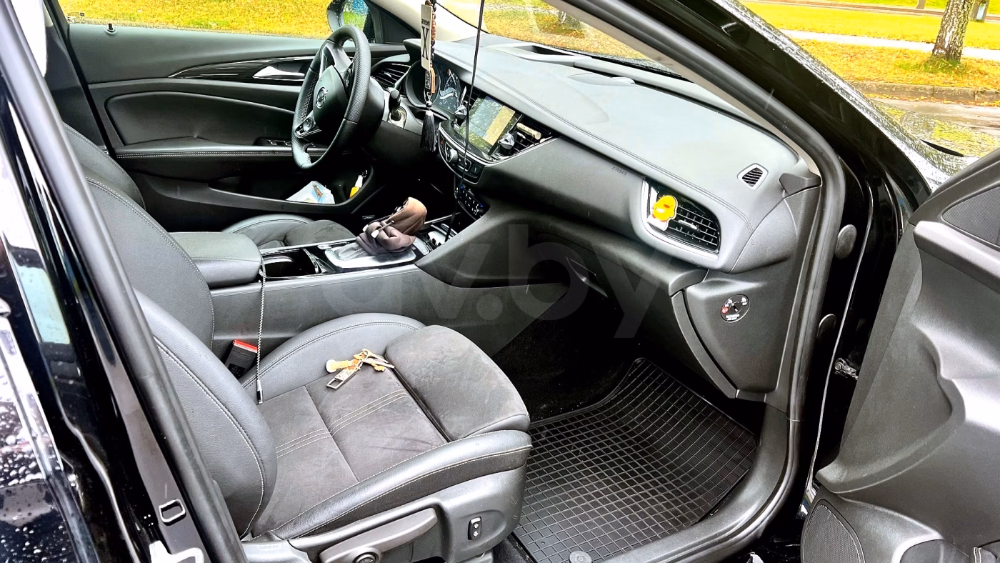 Opel Insignia фото 8
