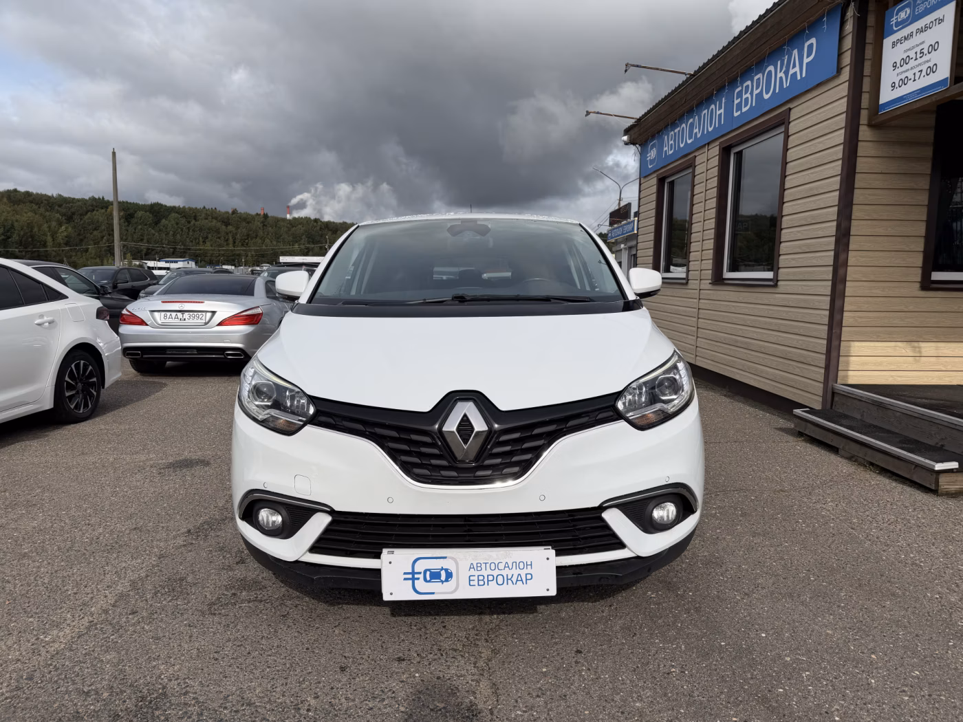 Renault Grand Scenic фото 3