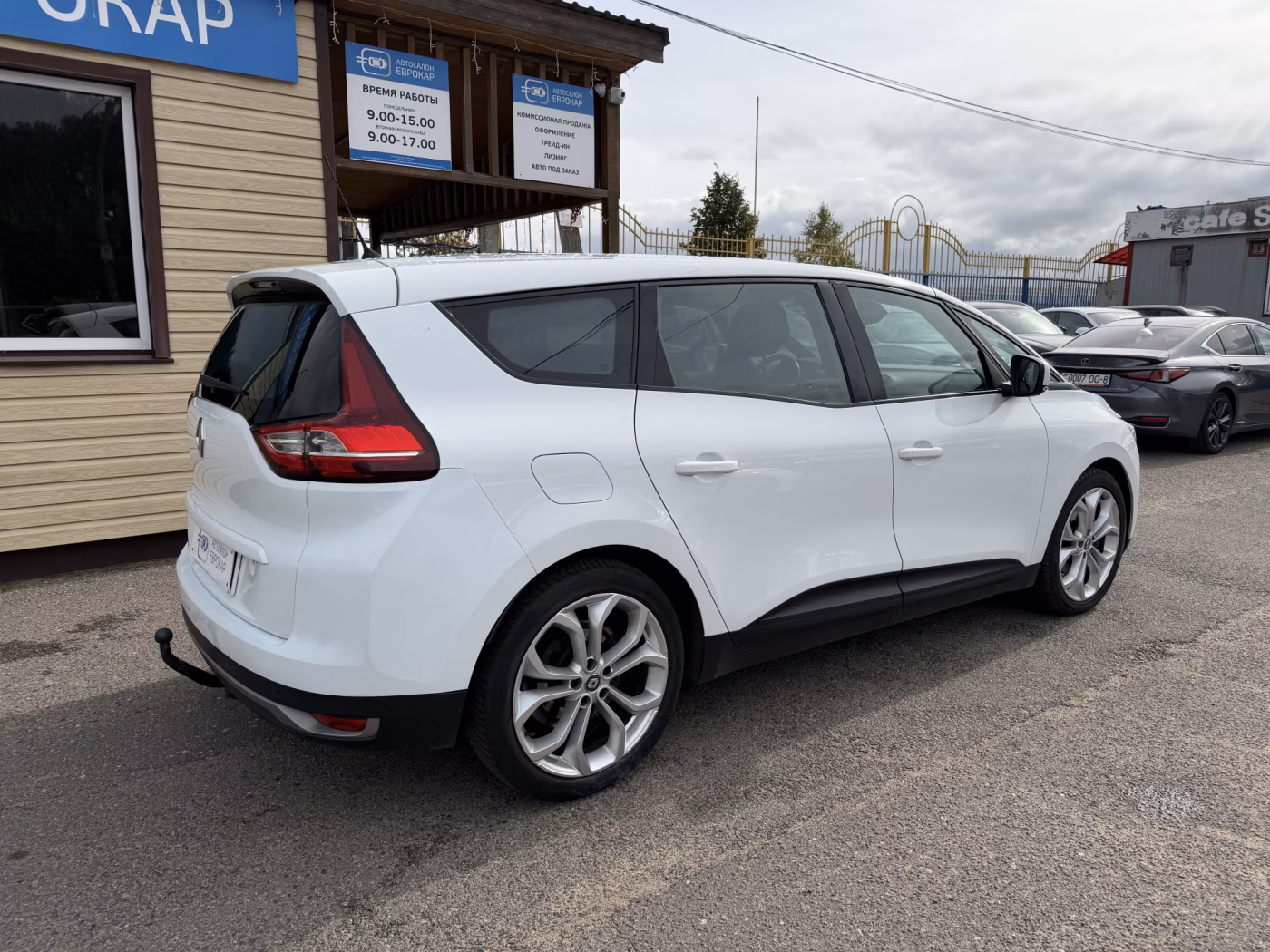 Renault Grand Scenic фото 5