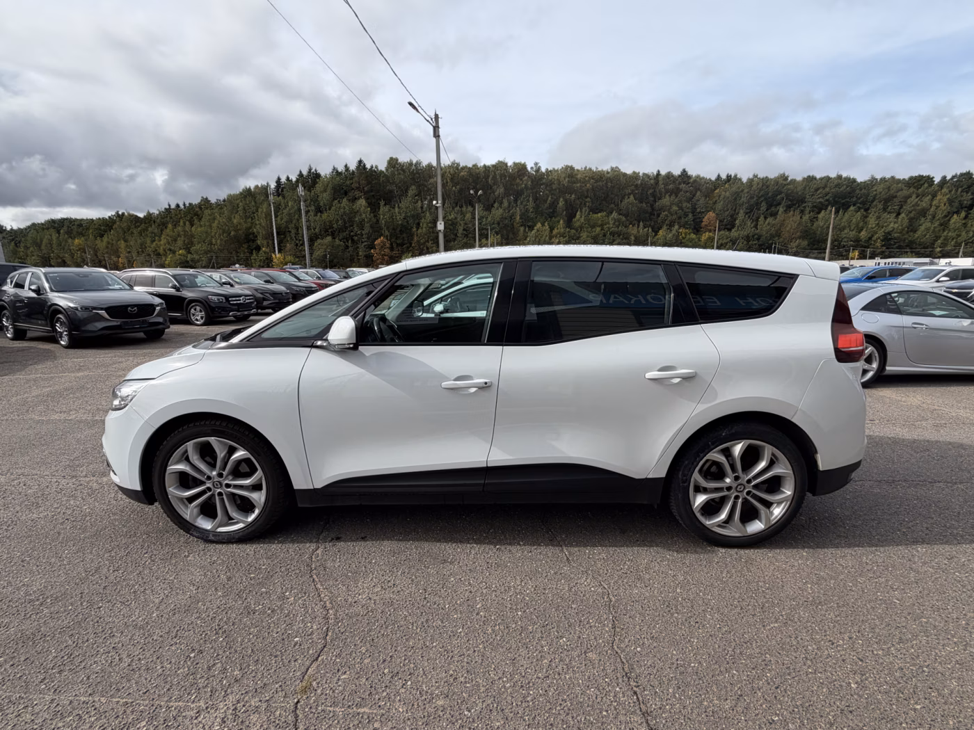Renault Grand Scenic фото 8