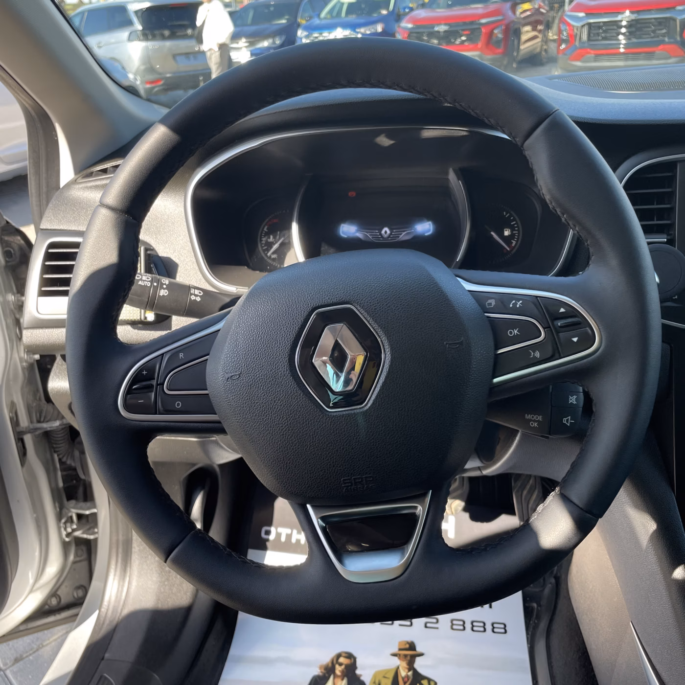 Renault Megane фото 10