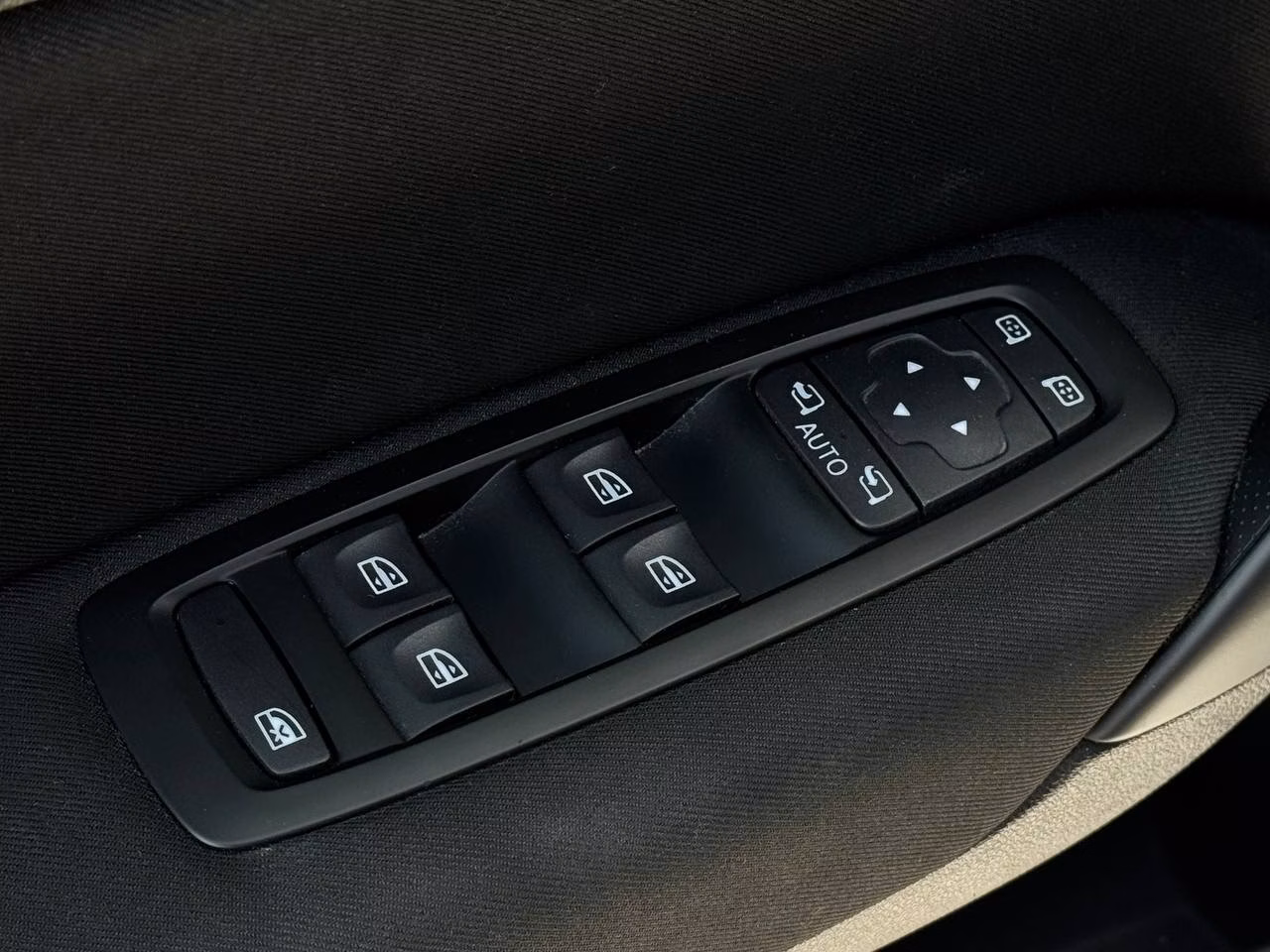 Renault Megane фото 7