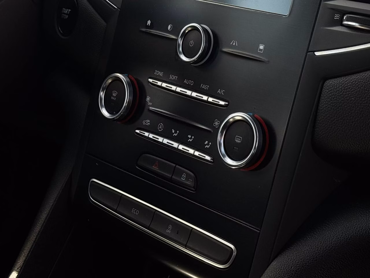 Renault Megane фото 16