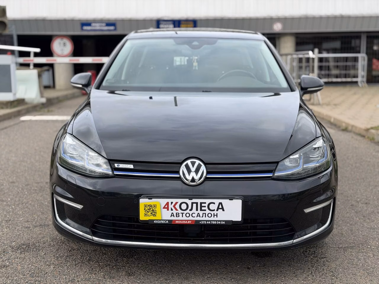 Volkswagen e-Golf фото 2