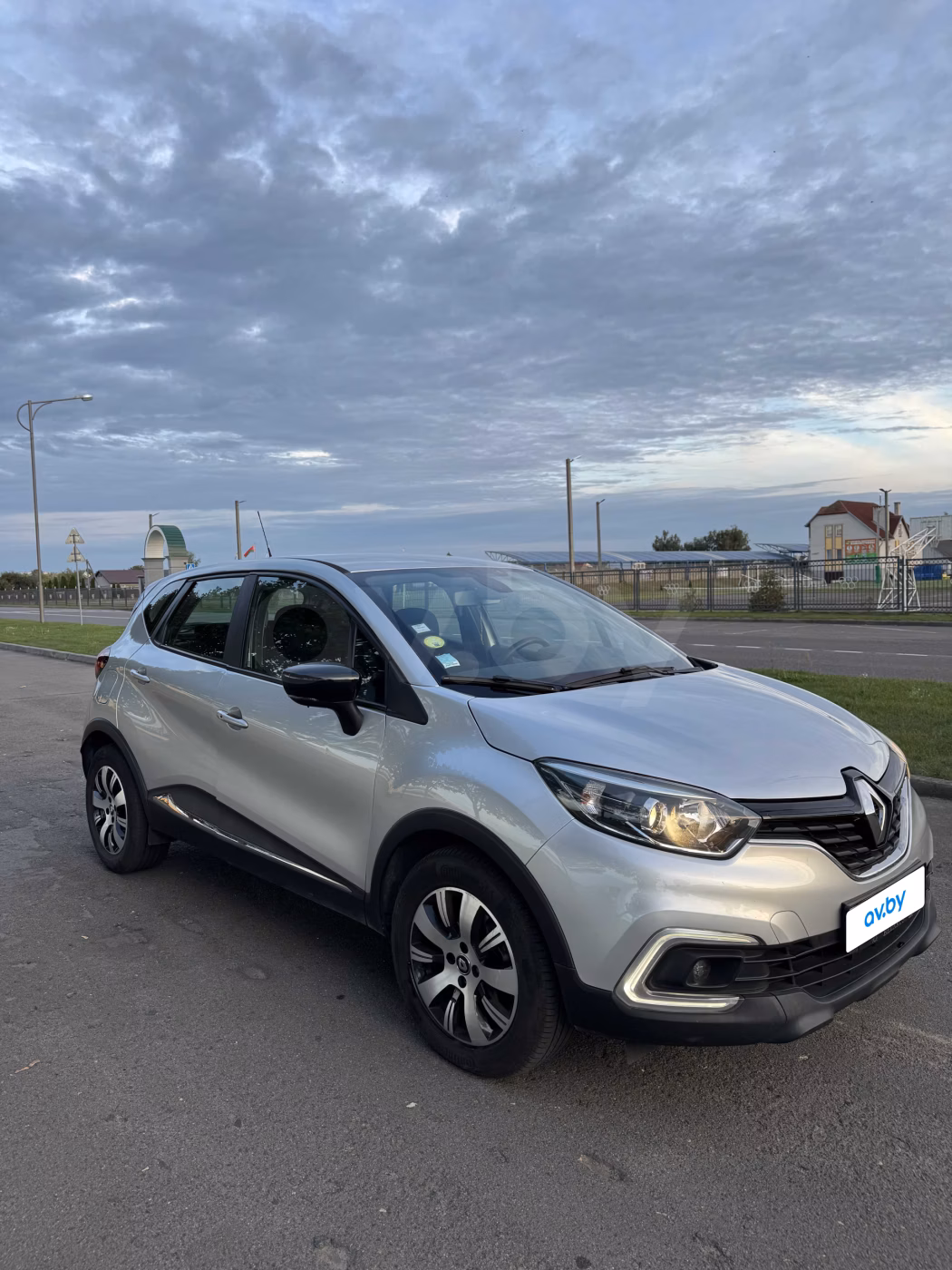 Renault Captur фото 3