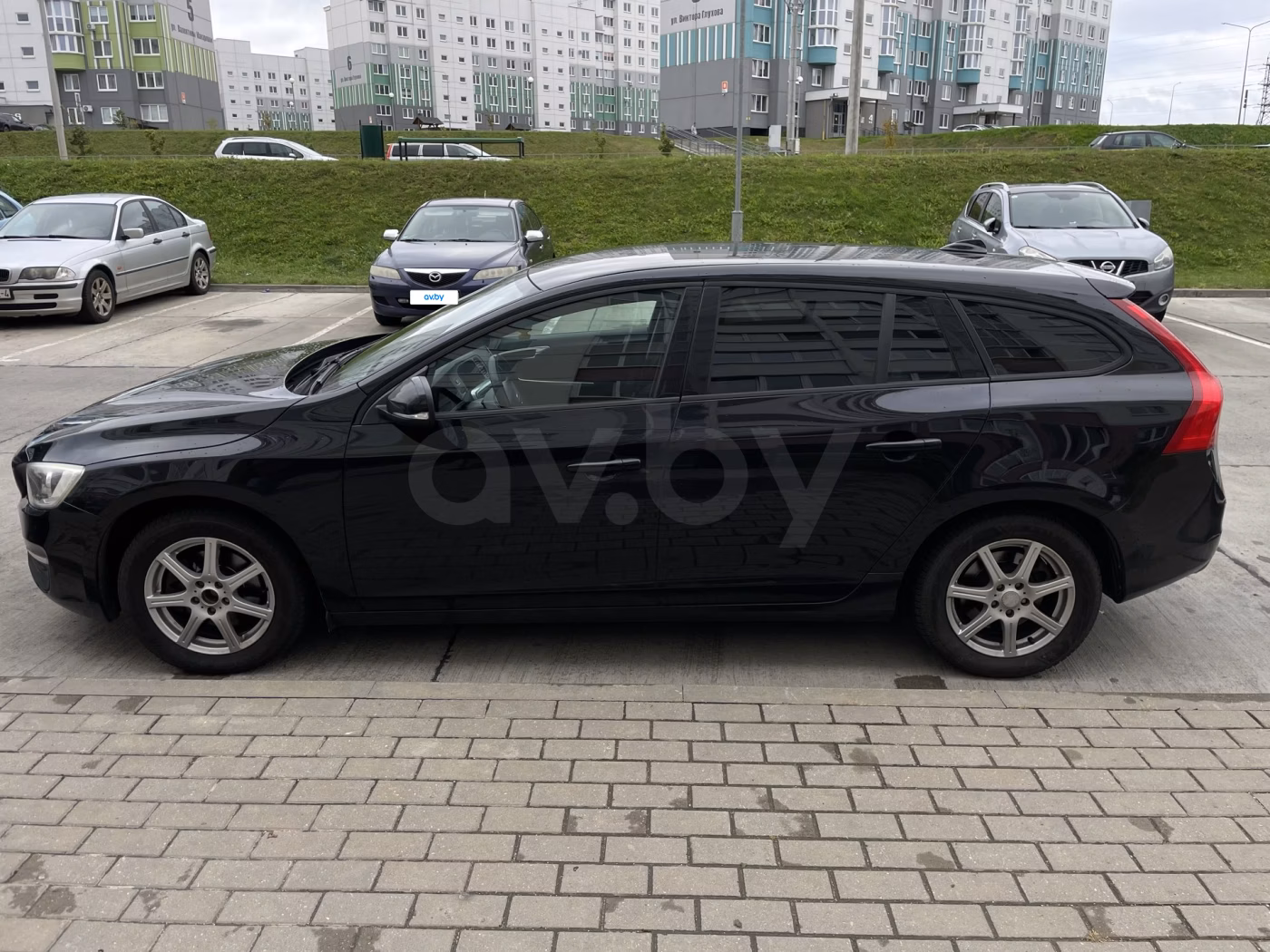 Volvo V60 фото 7