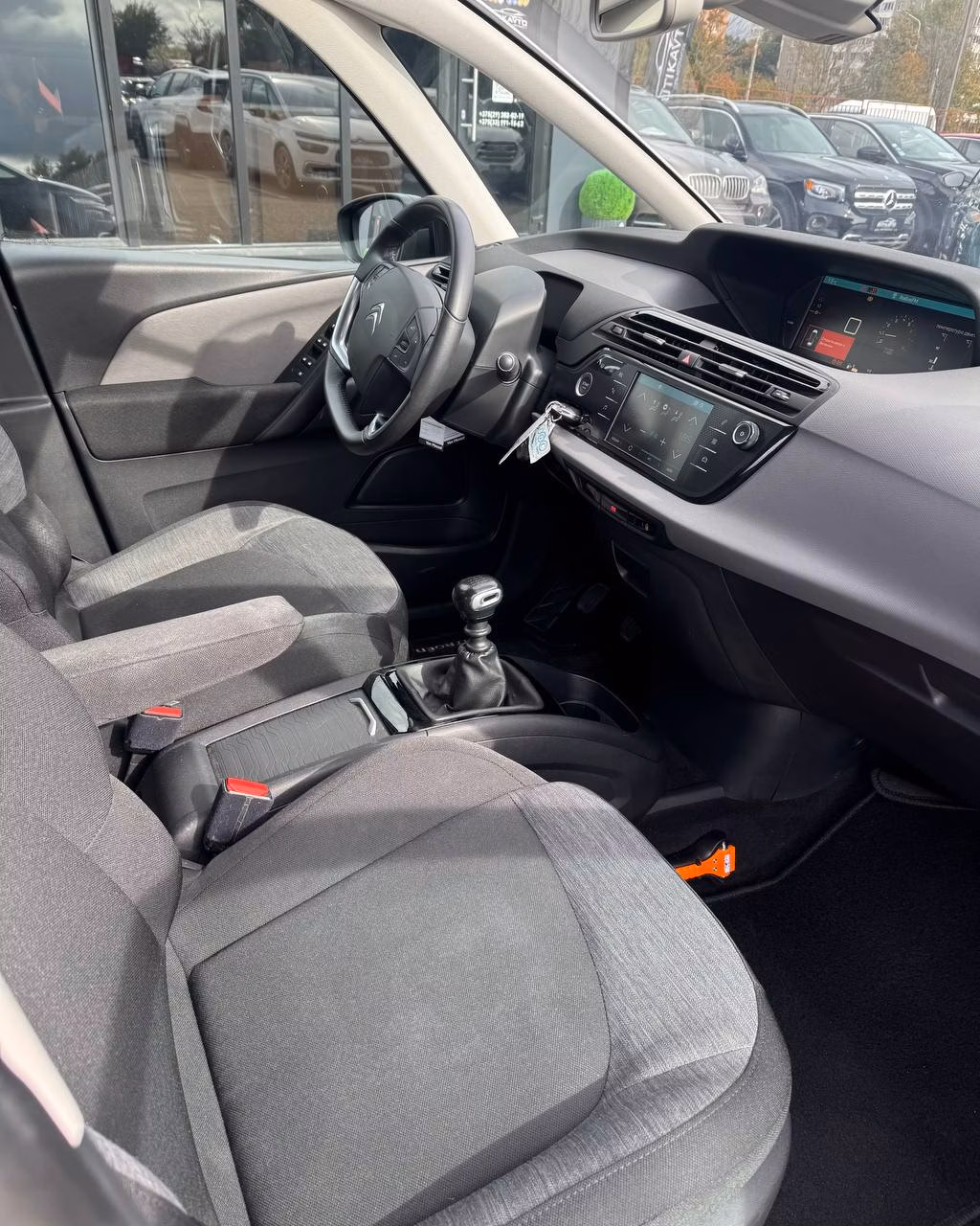 Citroen C4 Spacetourer фото 12