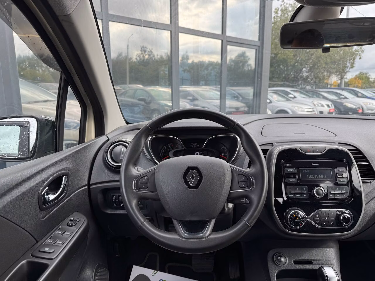Renault Kaptur фото 10