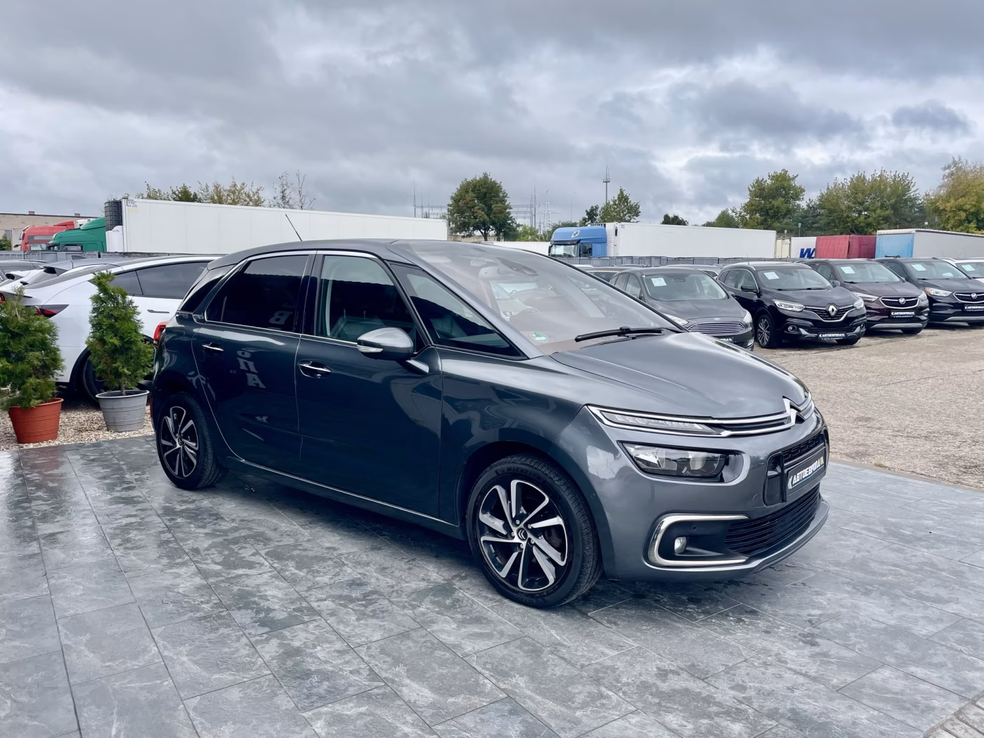Citroen C4 Picasso фото 4