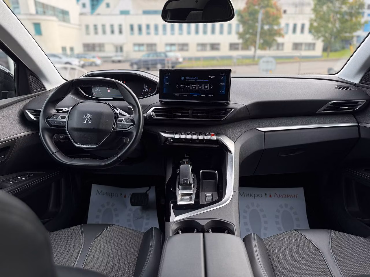 Peugeot 5008 фото 8