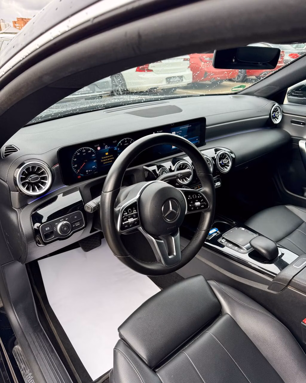 Mercedes-Benz CLA фото 10