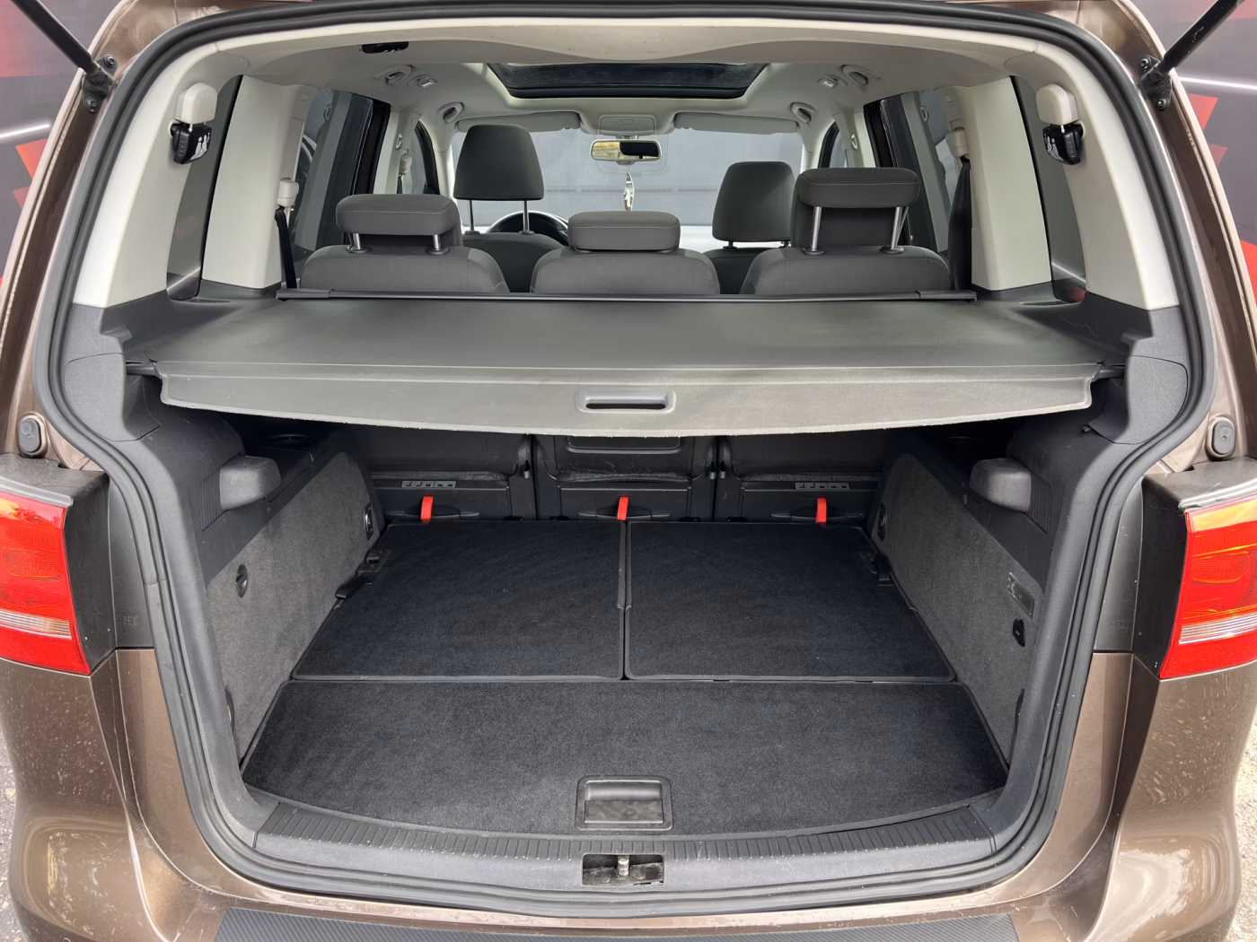 Volkswagen Touran фото 17