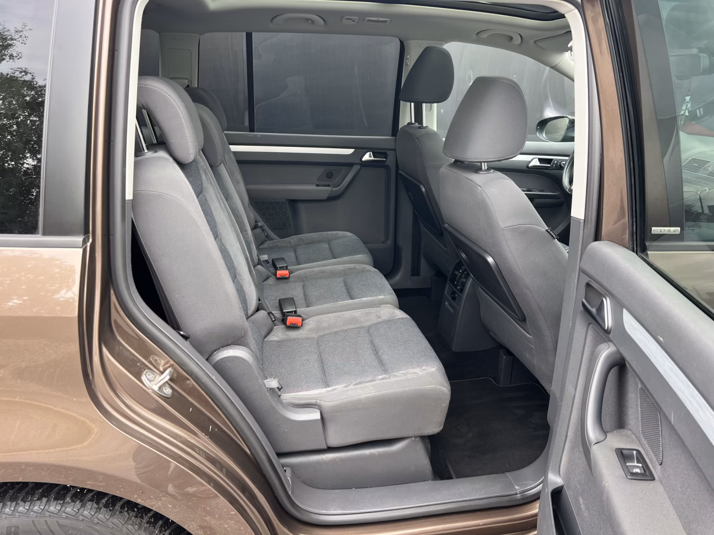 Volkswagen Touran фото 18