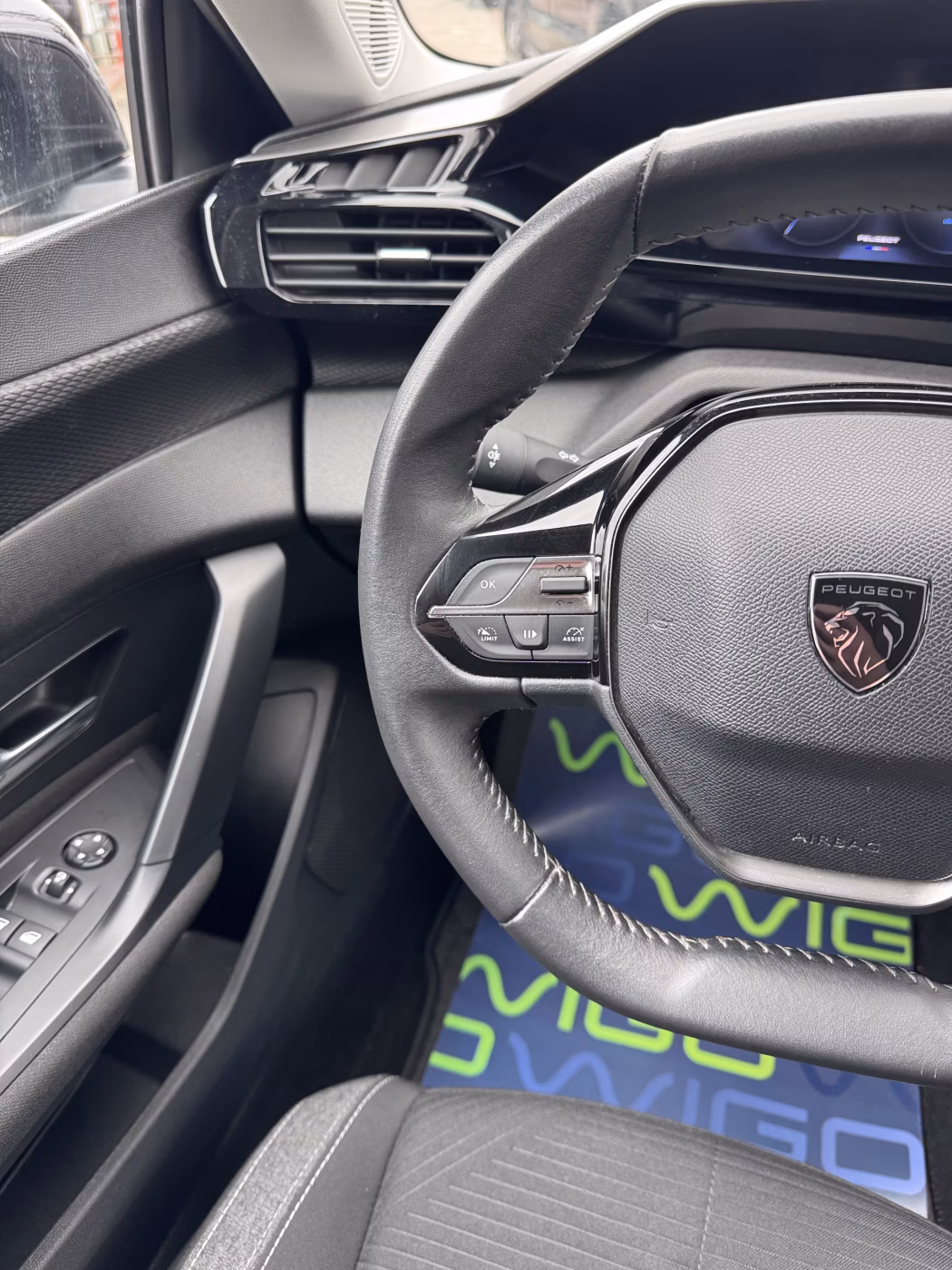 Peugeot 308 фото 20