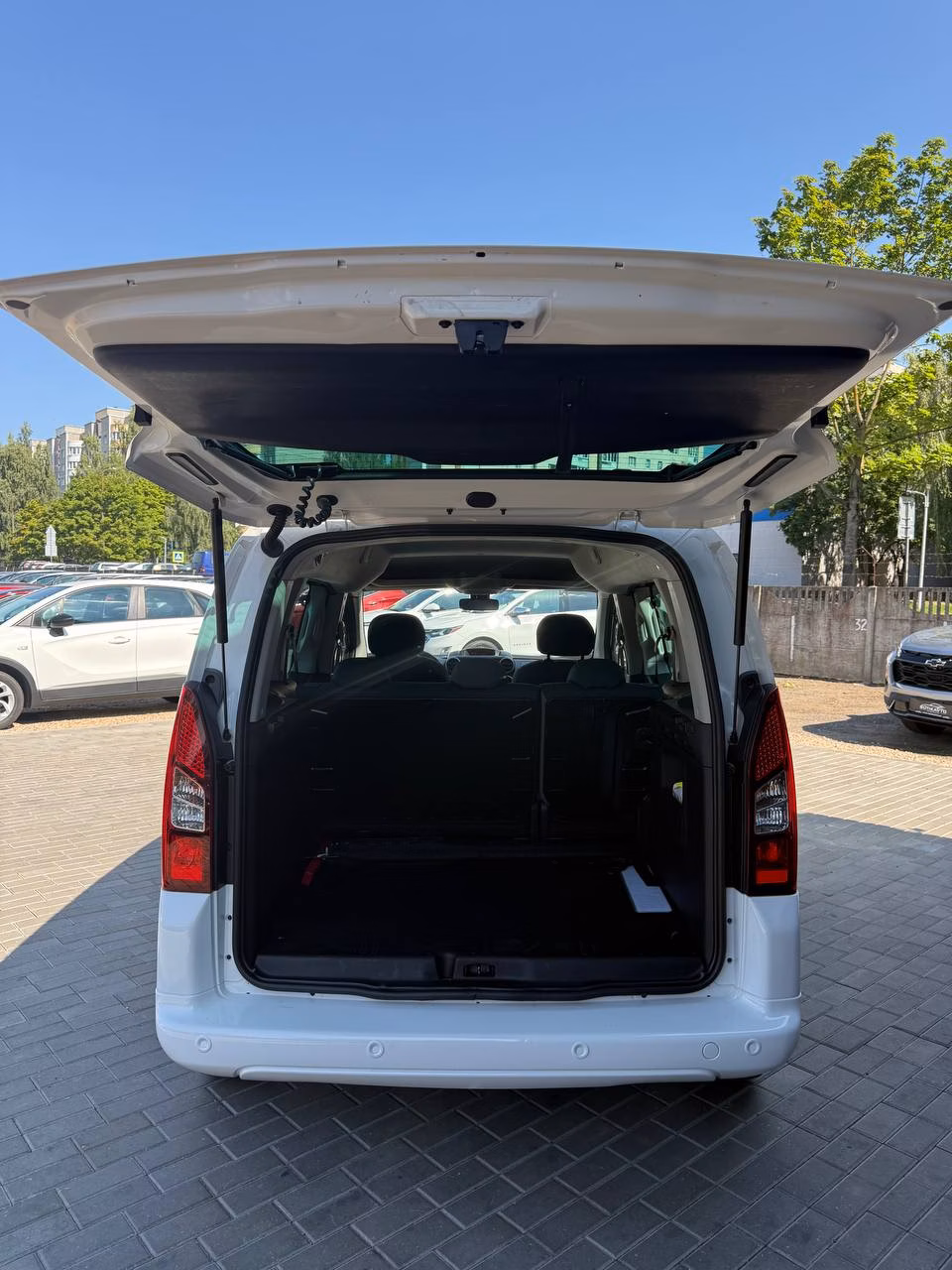Citroen Berlingo фото 10