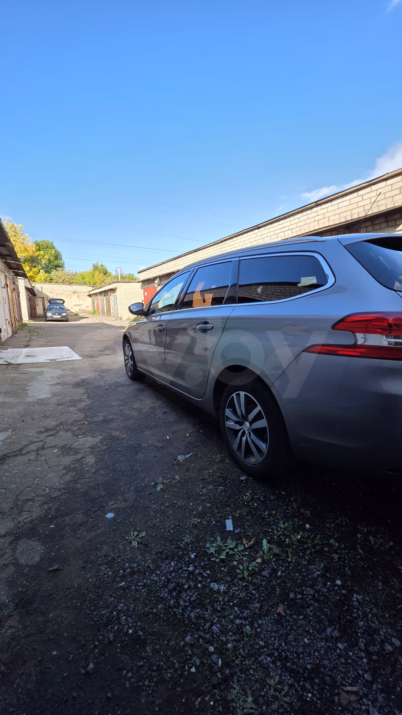 Peugeot 308 фото 7