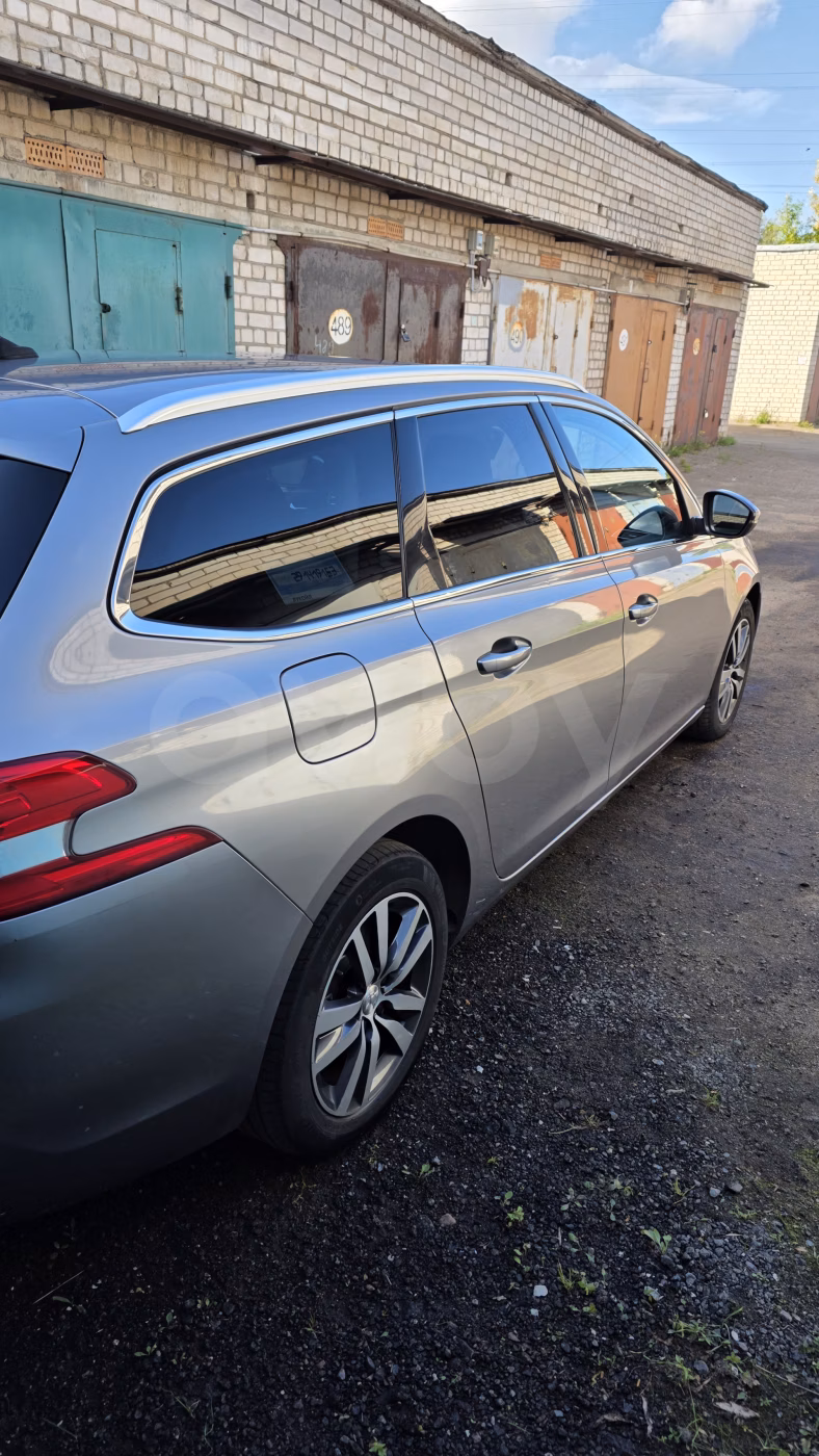 Peugeot 308 фото 10