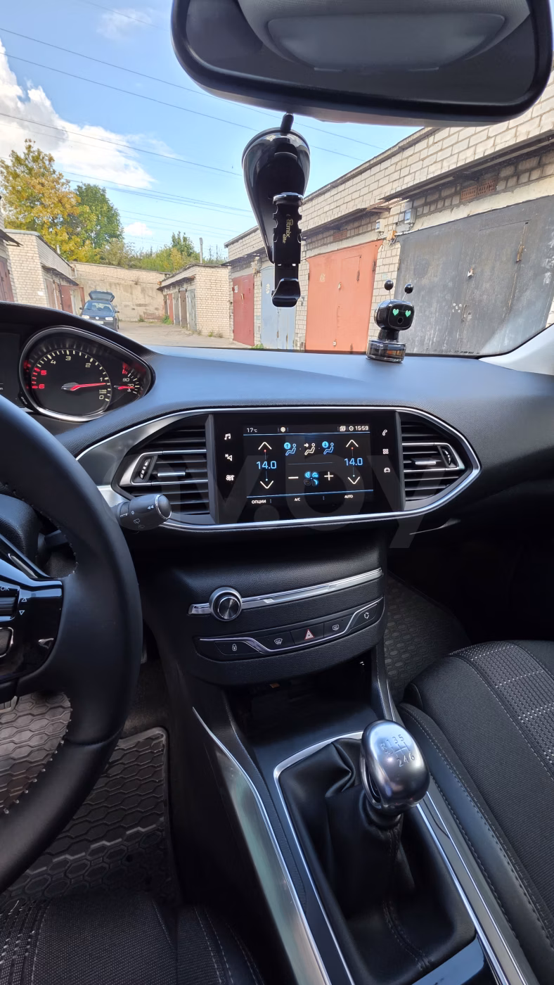 Peugeot 308 фото 19