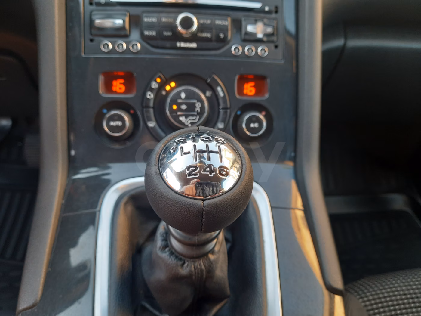 Peugeot 5008 фото 14