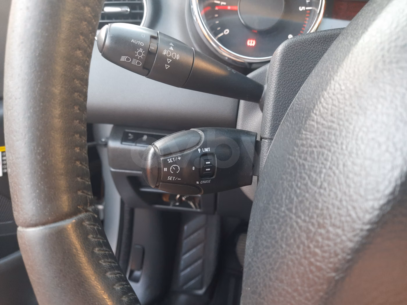 Peugeot 5008 фото 17