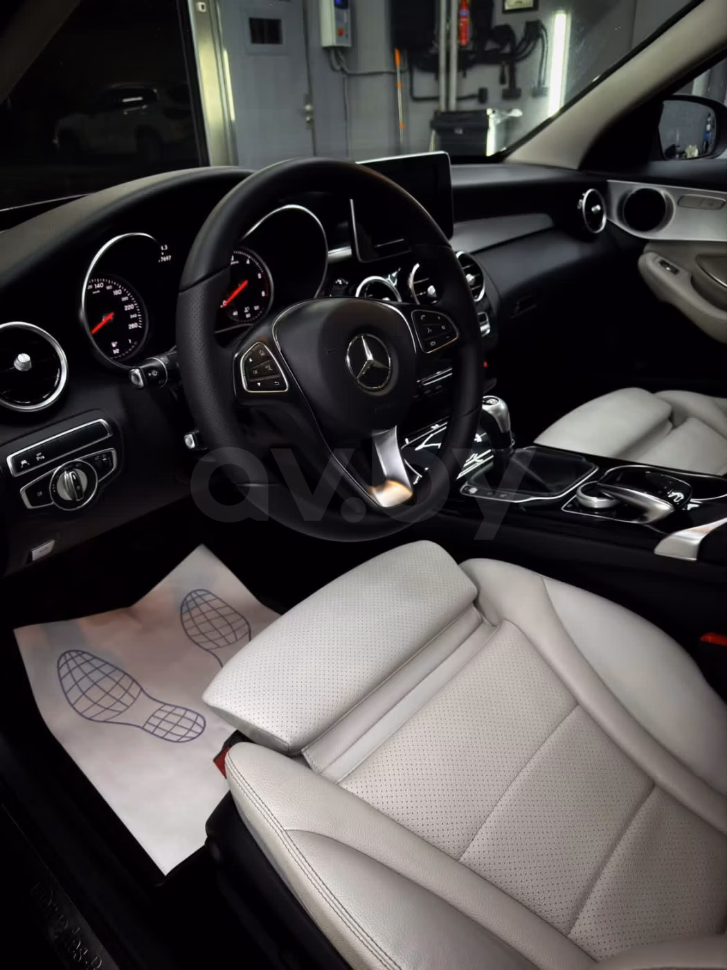 Mercedes-Benz C-Класс фото 9