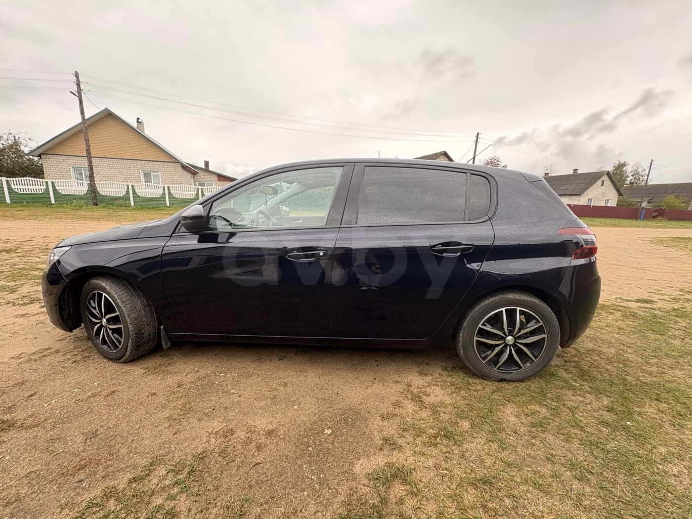 Peugeot 308 фото 2