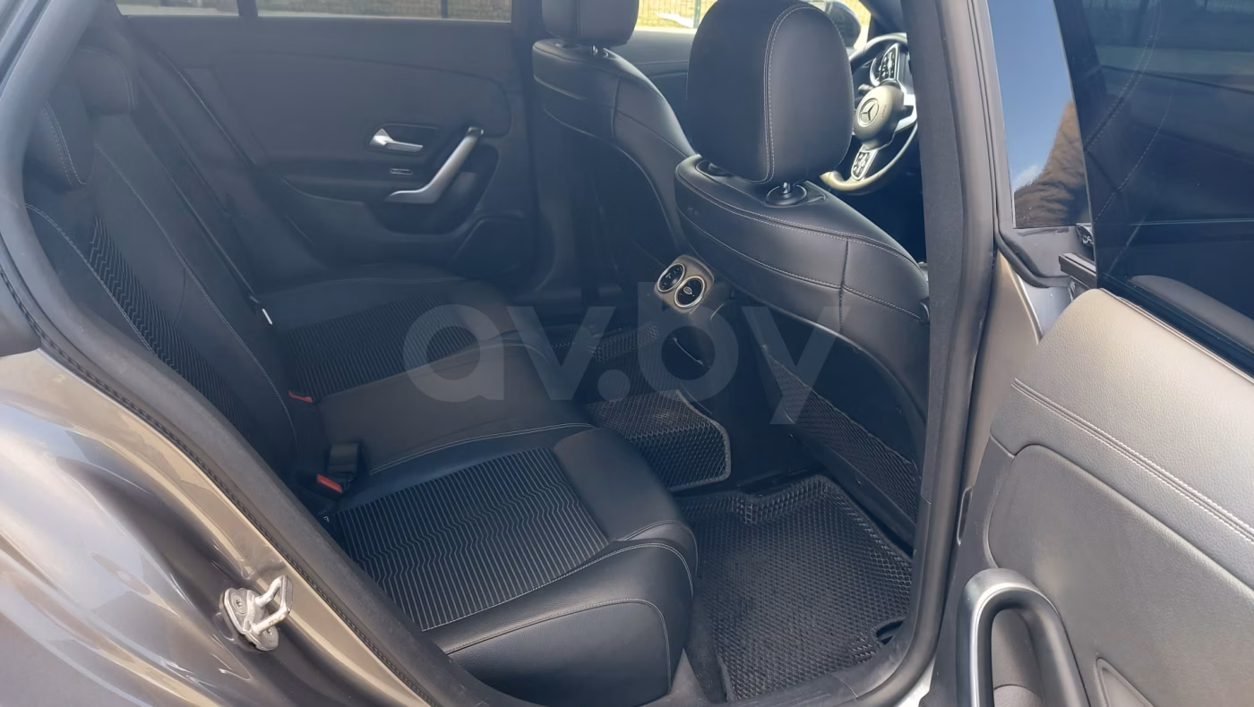 Mercedes-Benz CLA фото 6