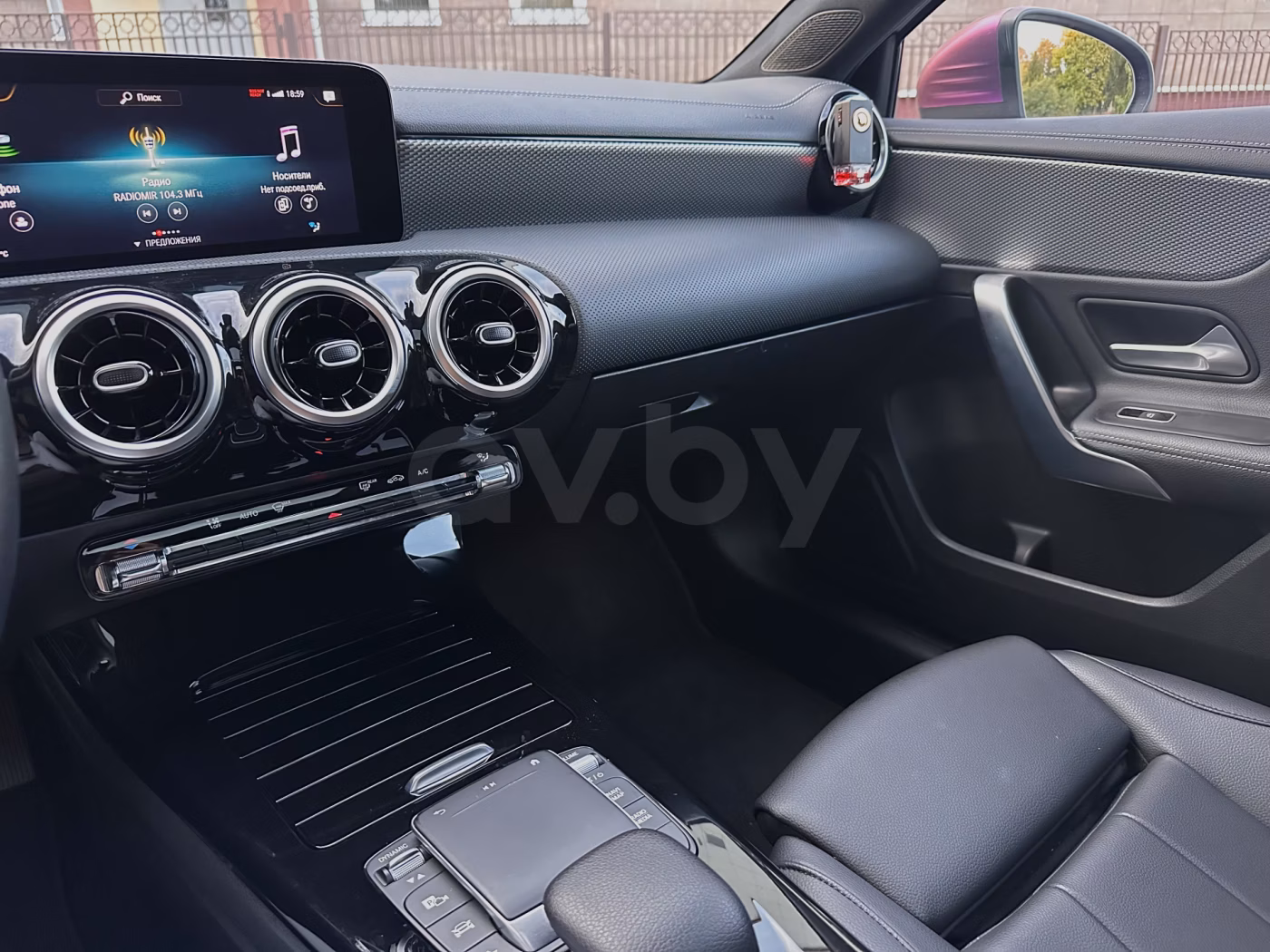 Mercedes-Benz A-Класс фото 8