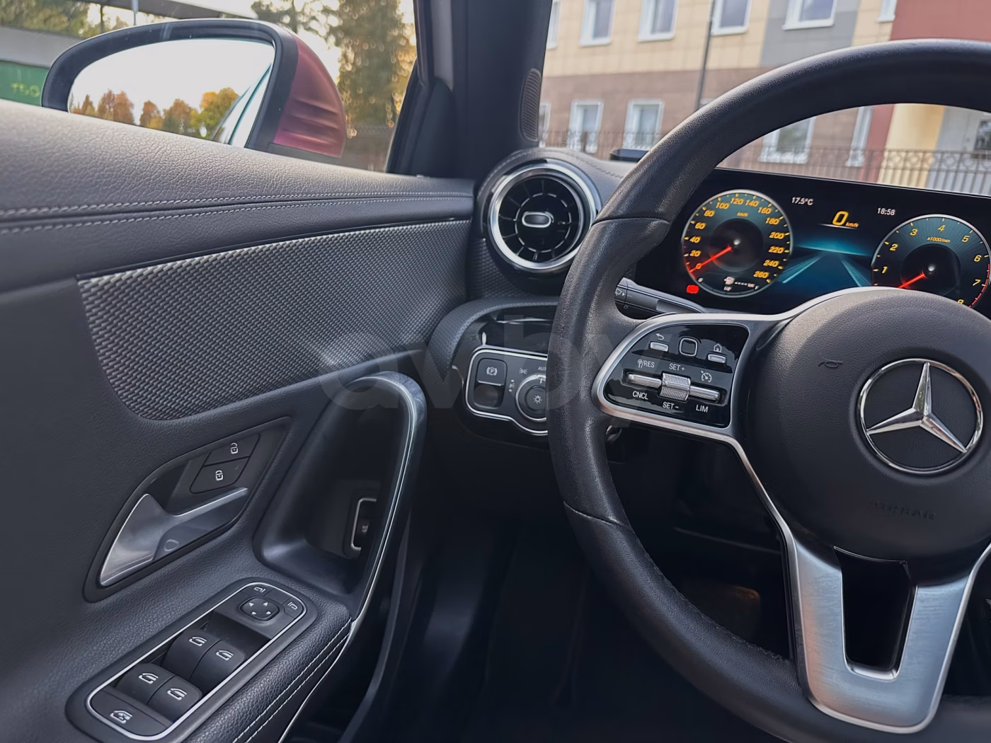 Mercedes-Benz A-Класс фото 9