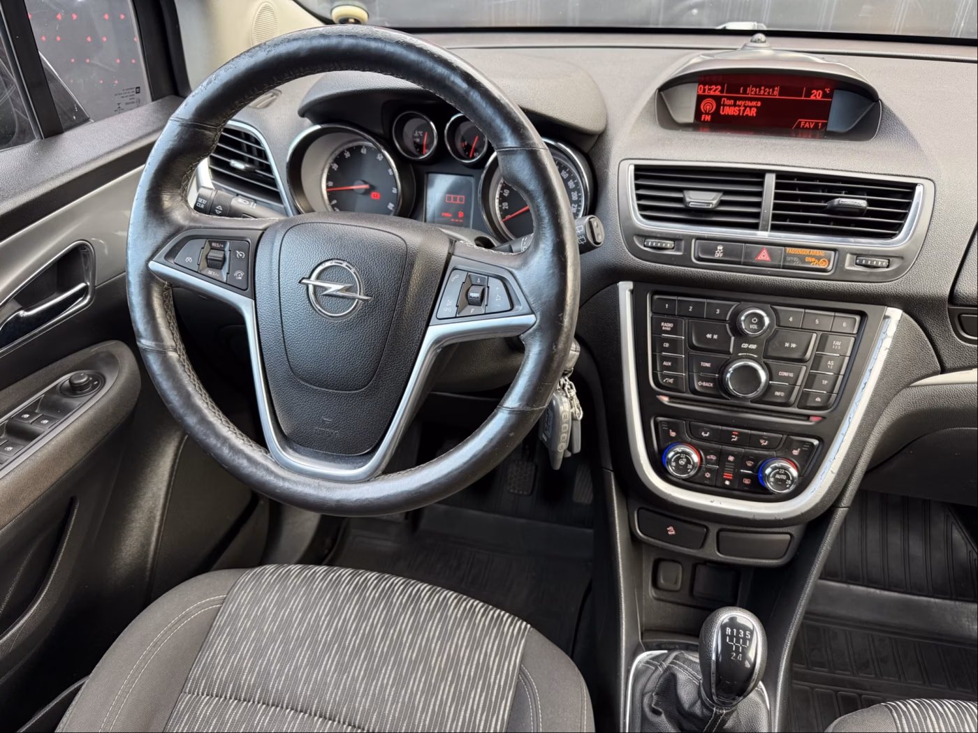 Opel Mokka фото 11