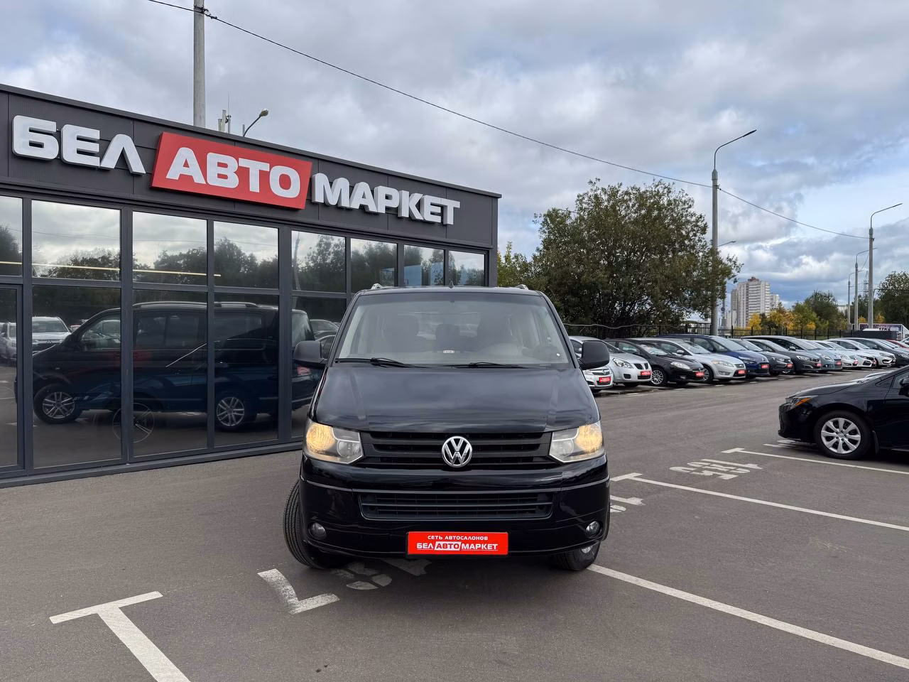 Volkswagen Caravelle фото 2