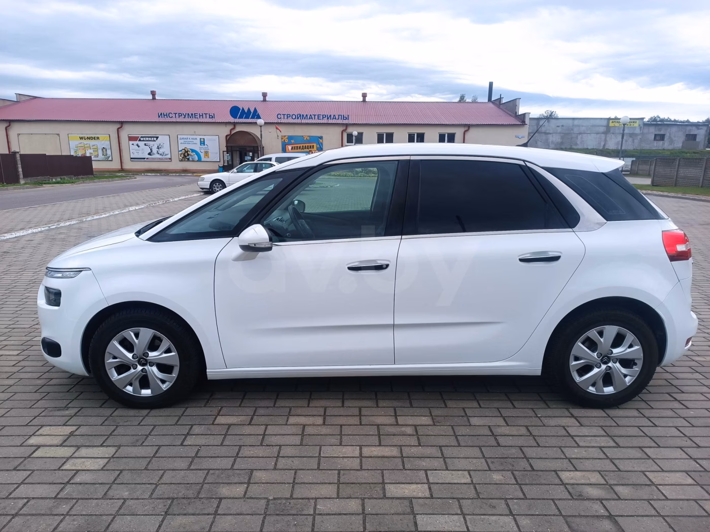 Citroen C4 Picasso фото 2