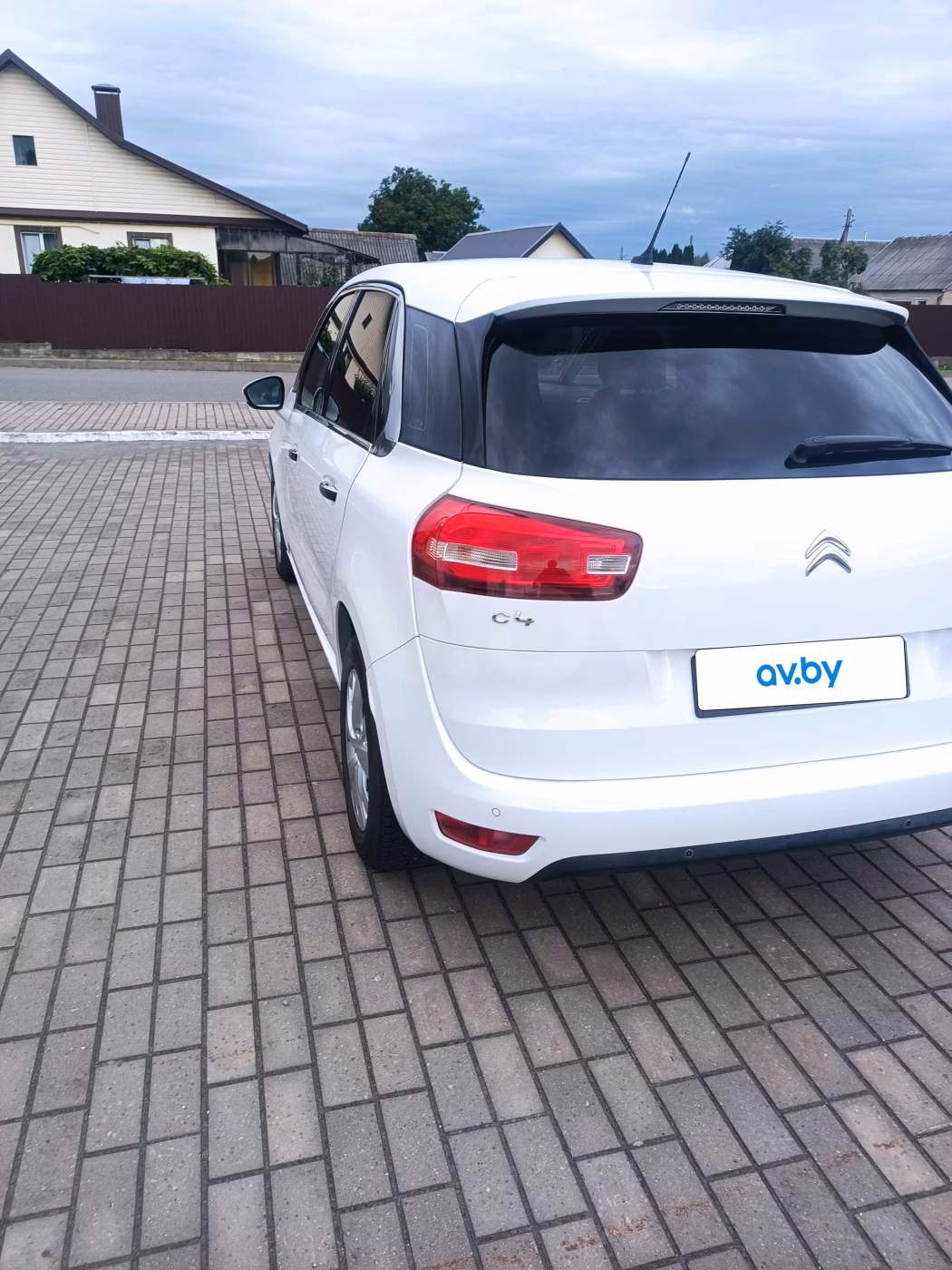 Citroen C4 Picasso фото 5