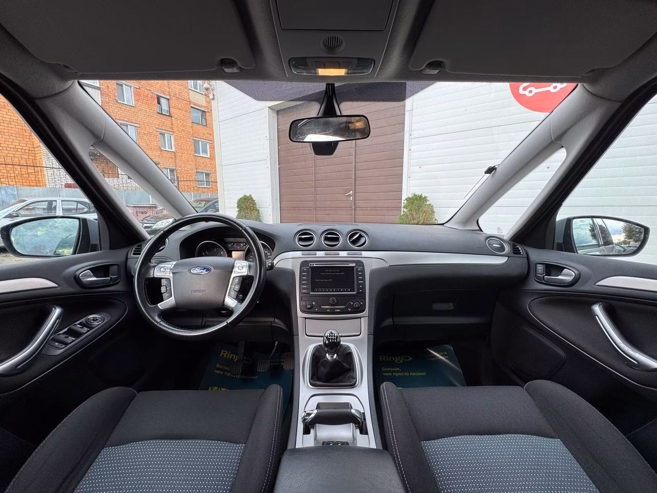 Ford S-MAX фото 9