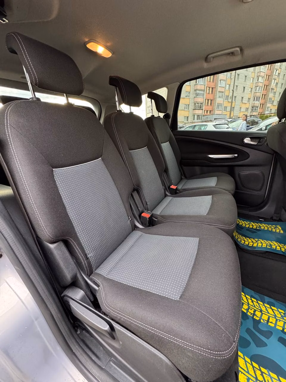 Ford S-MAX фото 14