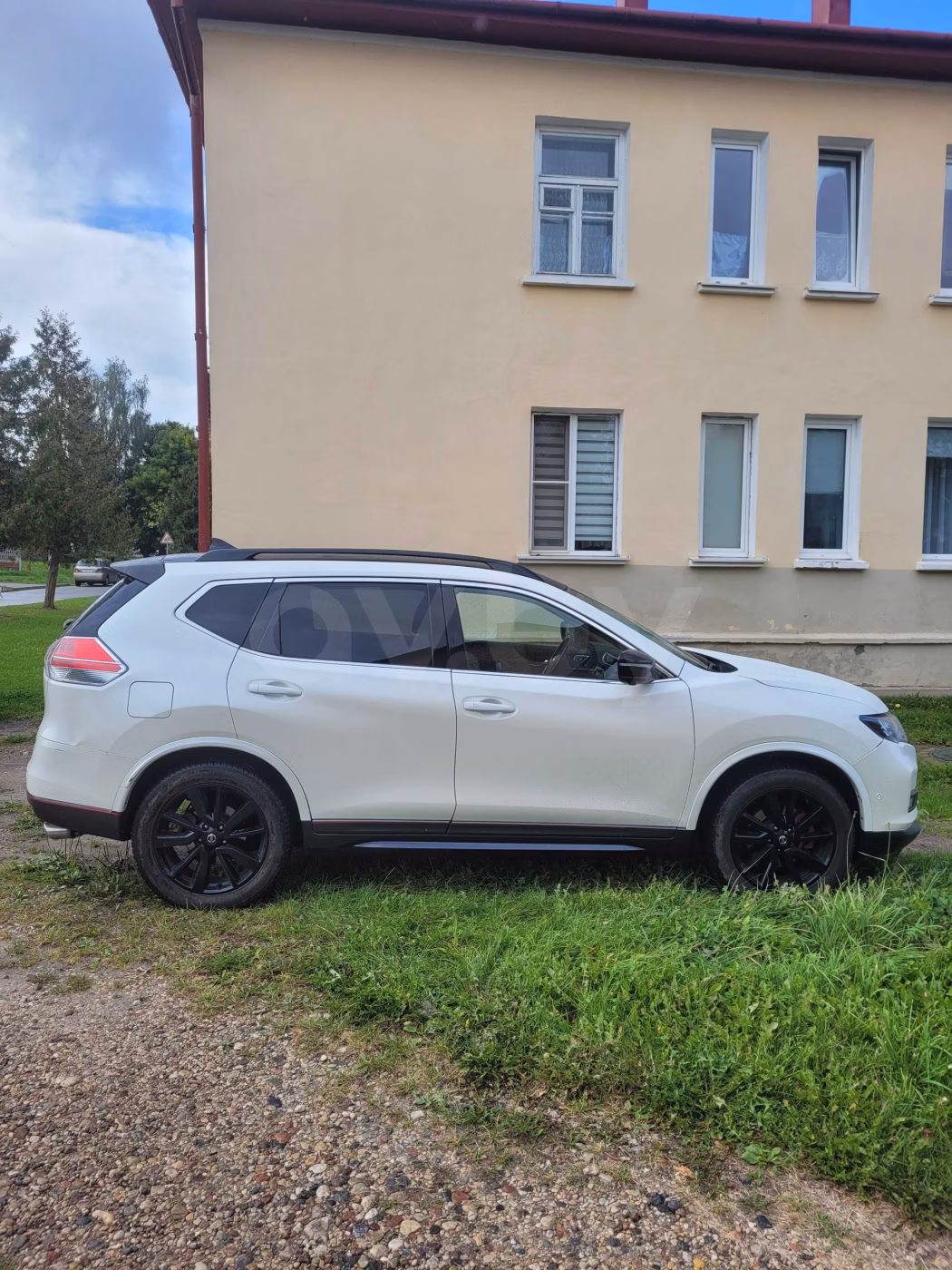Nissan X-Trail фото 10