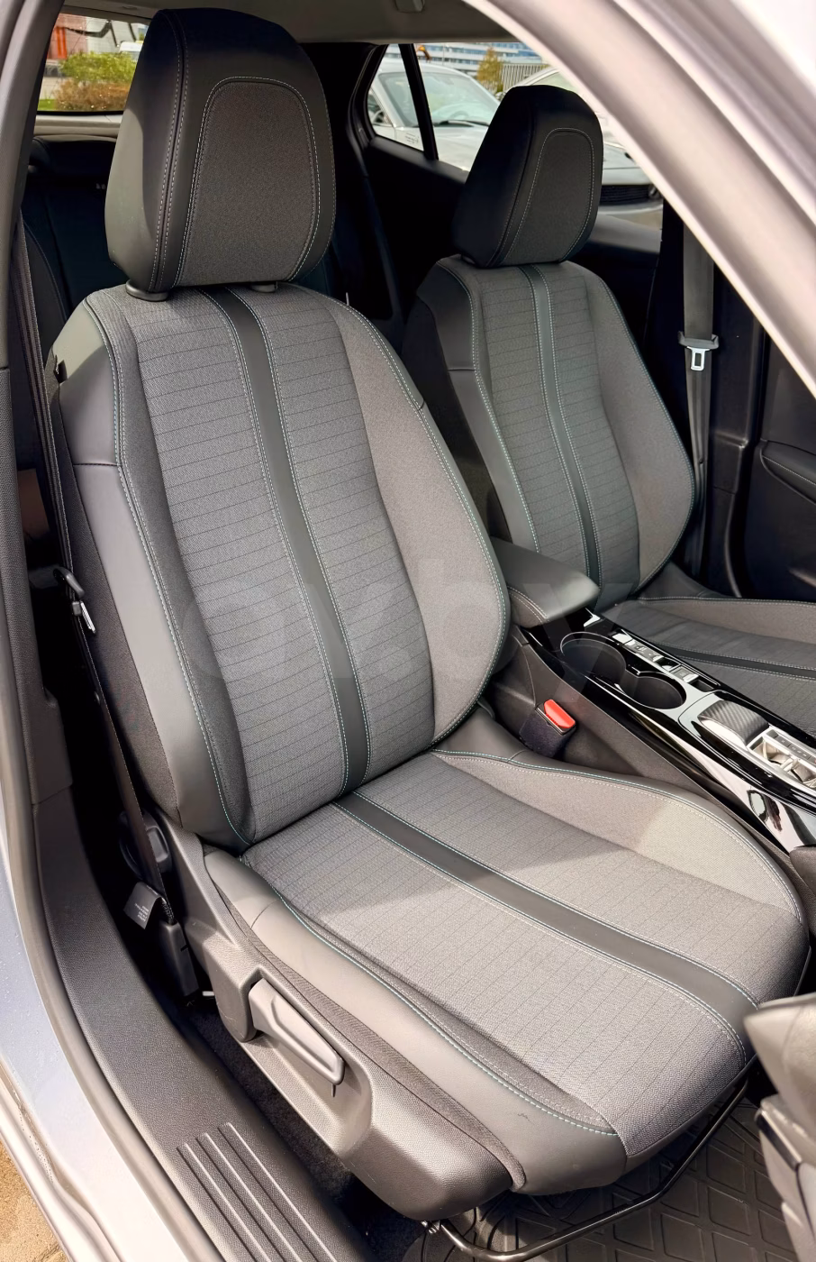 Peugeot 2008 фото 7