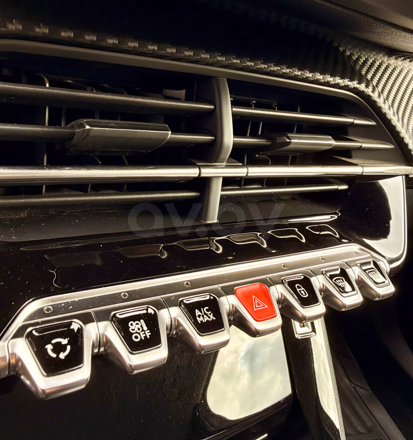 Peugeot 2008 фото 14