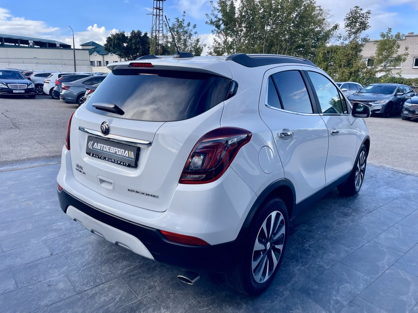 Buick Encore фото 7