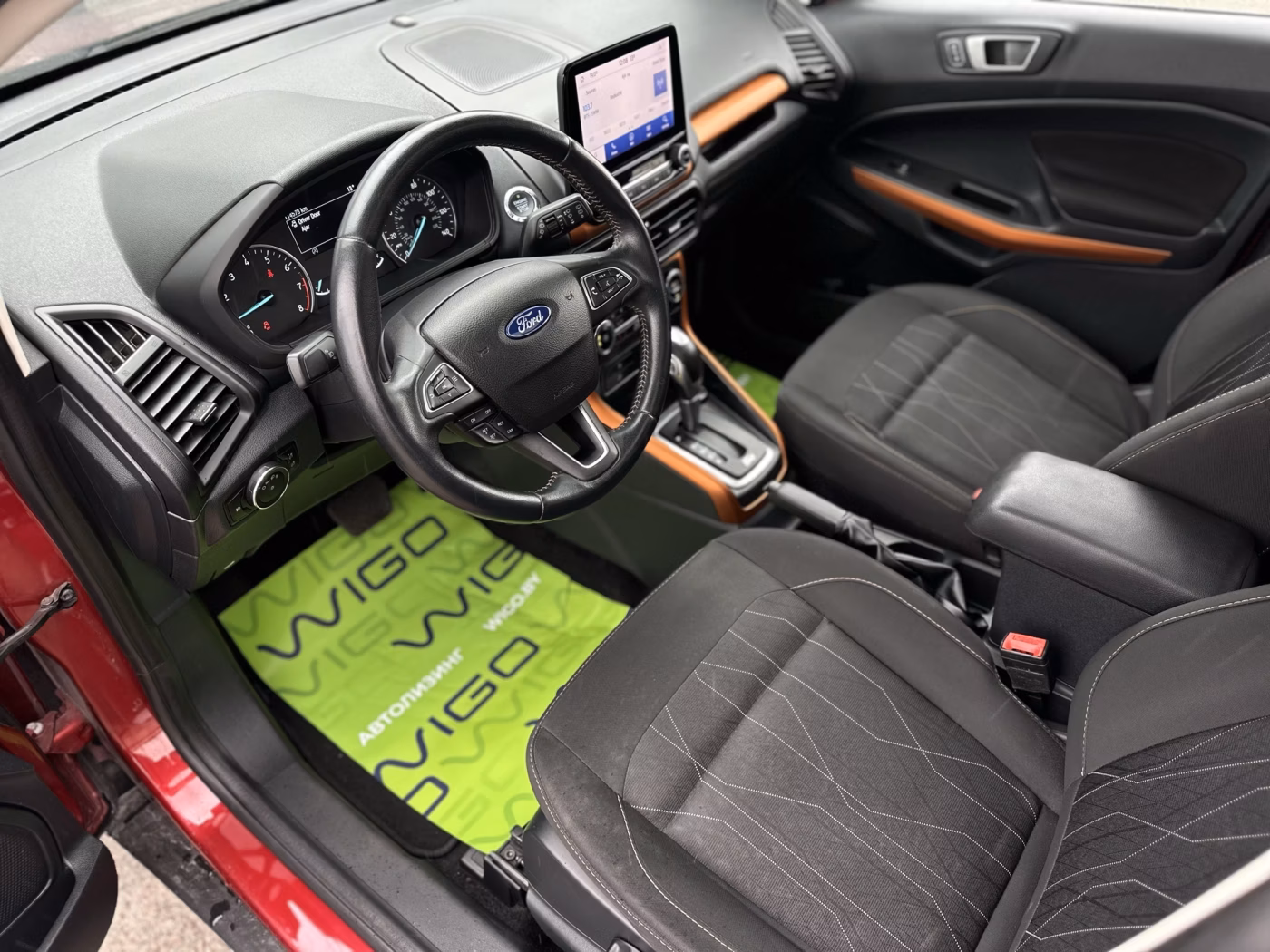 Ford EcoSport фото 10