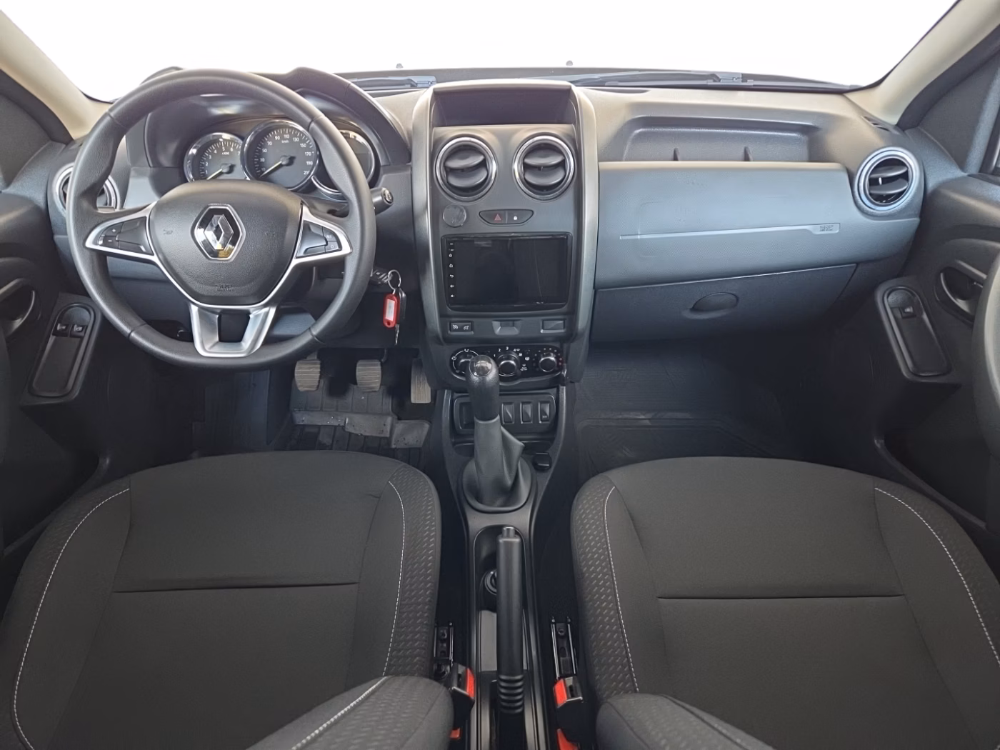 Renault Duster фото 9