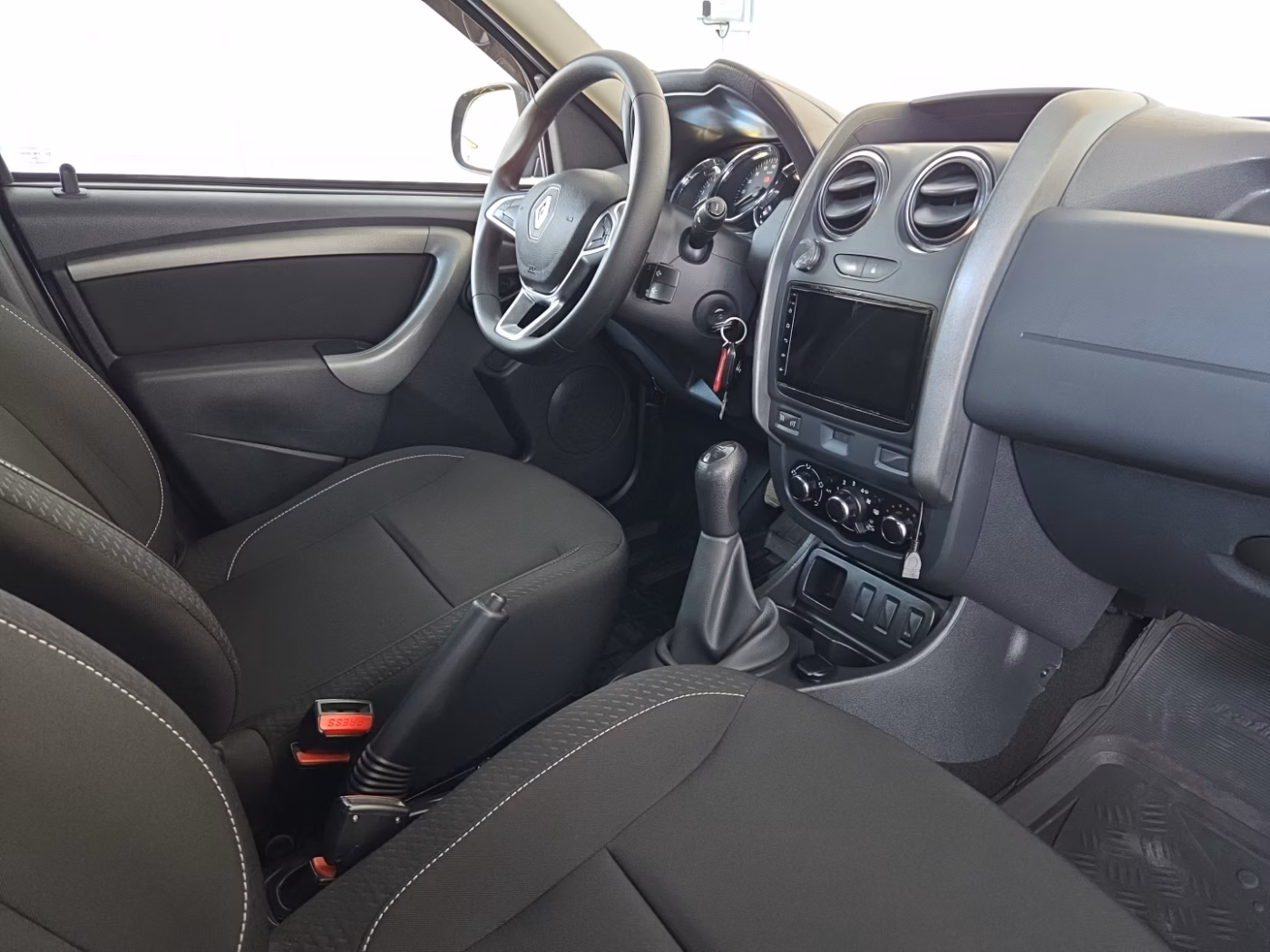 Renault Duster фото 15
