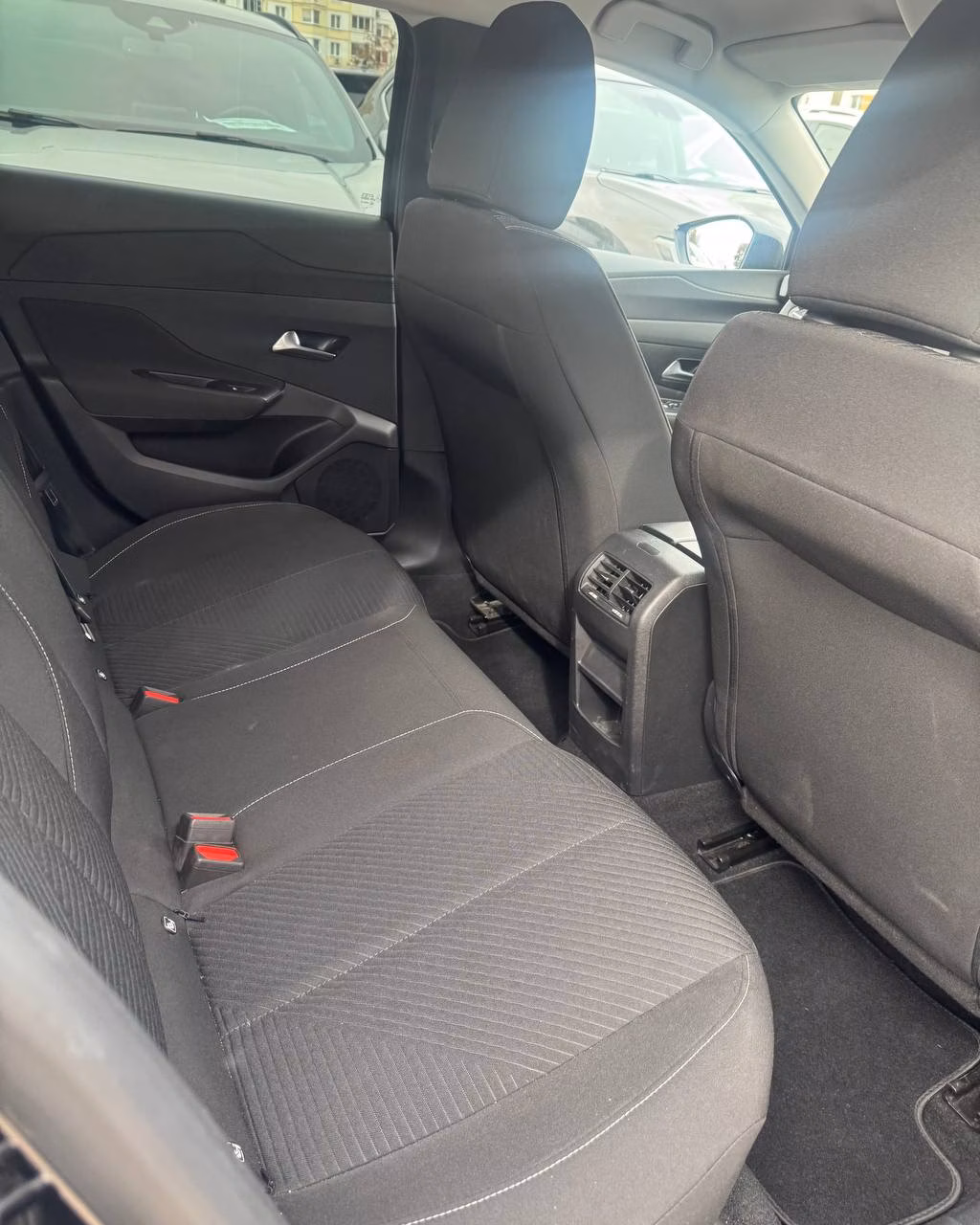 Peugeot 308 фото 8