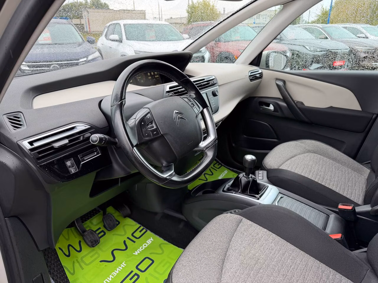 Citroen C4 Grand Picasso фото 12