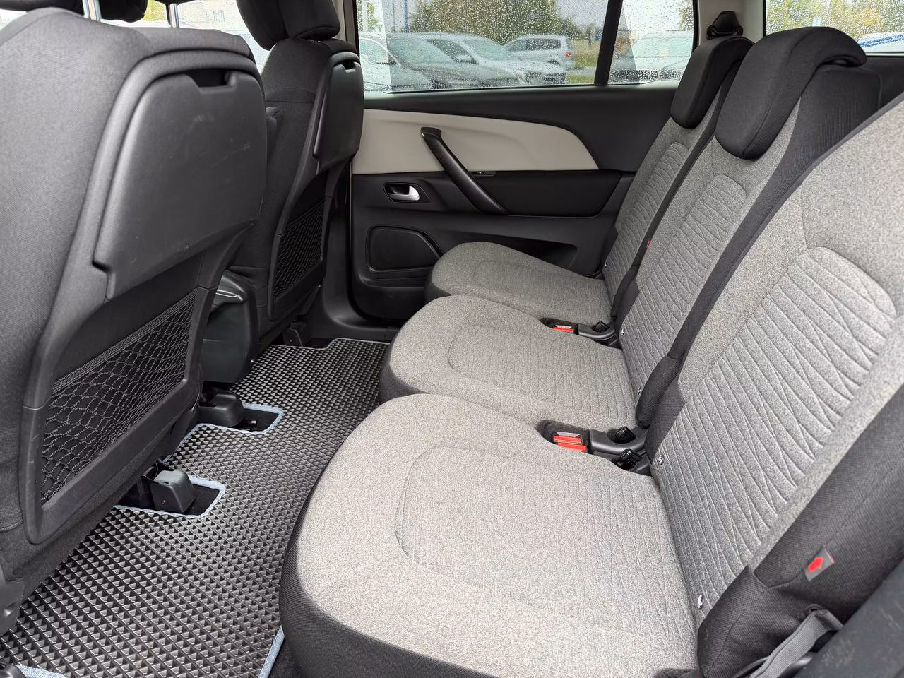 Citroen C4 Grand Picasso фото 16