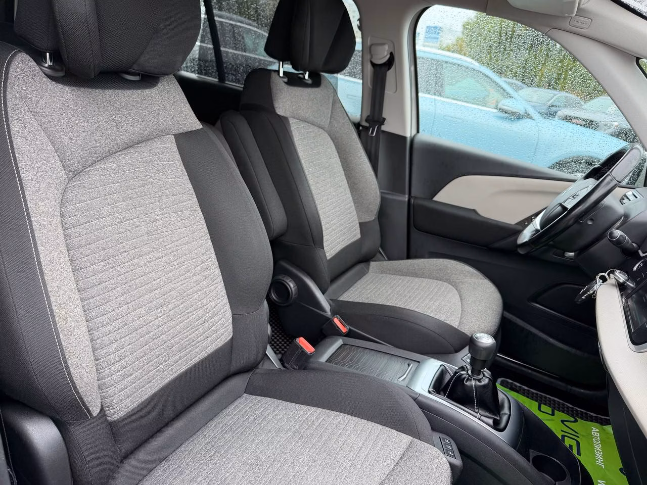 Citroen C4 Grand Picasso фото 18