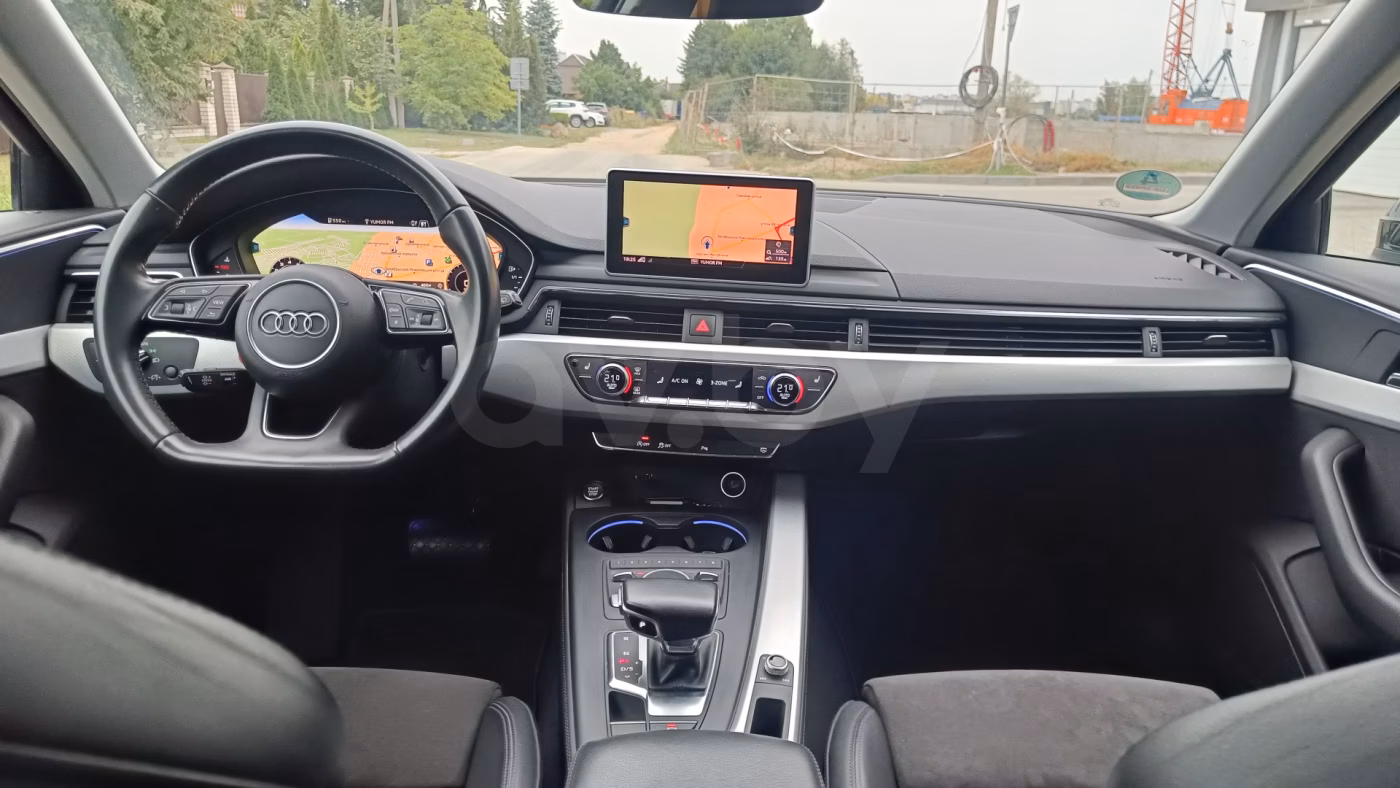 Audi A4 фото 10