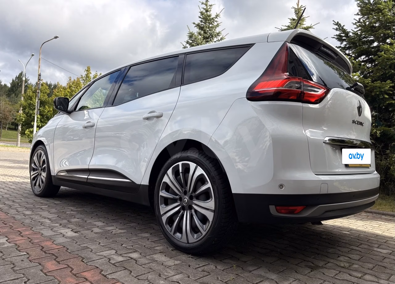 Renault Grand Scenic фото 10