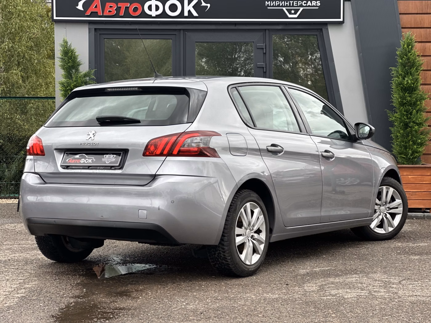 Peugeot 308 фото 3