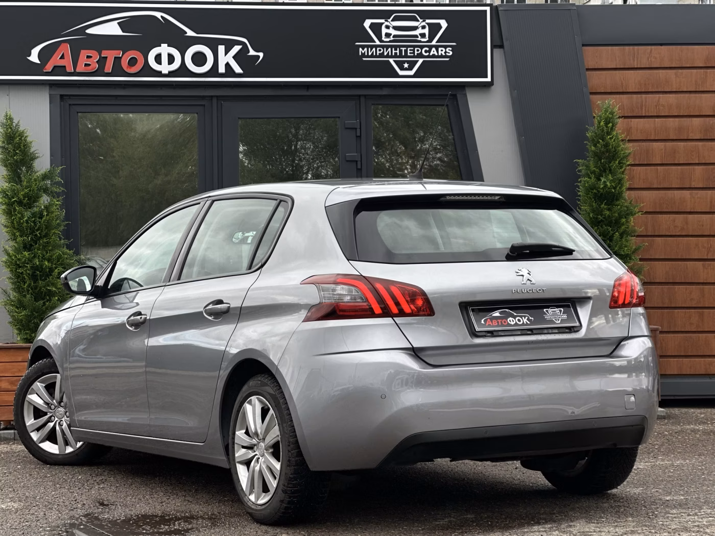 Peugeot 308 фото 5